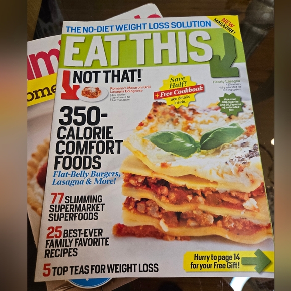 Assorted Home Kitchen Magazine Set - Picture 4 of 5